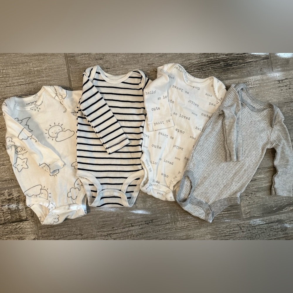 Carters Onesie Bundle 0-3 Months Long Skeeve